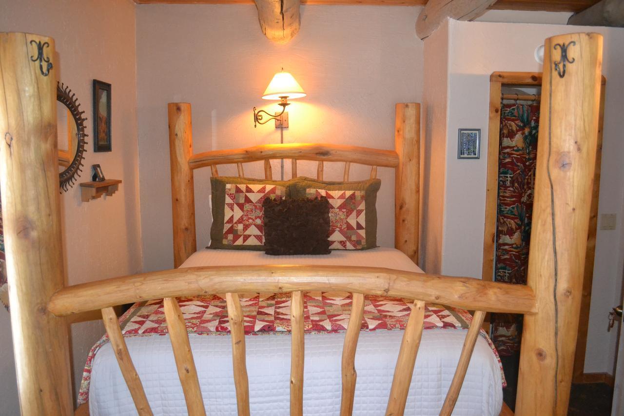 Mariposa Lodge Bed And Breakfast 斯廷博特斯普林斯 外观 照片