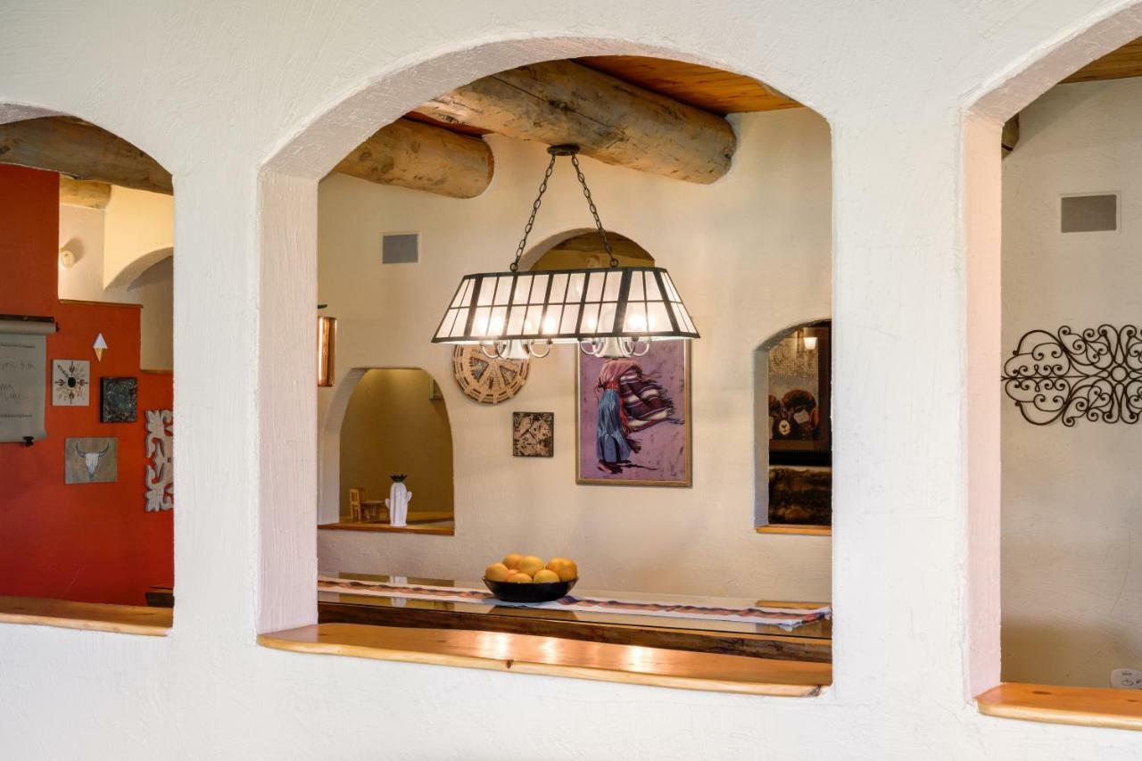 Mariposa Lodge Bed And Breakfast 斯廷博特斯普林斯 外观 照片